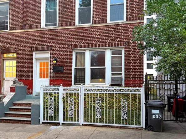 1032 Longfellow Avenue, Bronx NY 10459