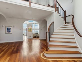 135 Kensington Oval, New Rochelle NY 10805