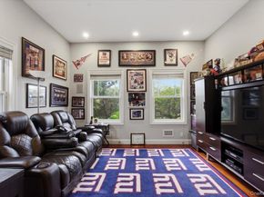 135 Kensington Oval, New Rochelle NY 10805