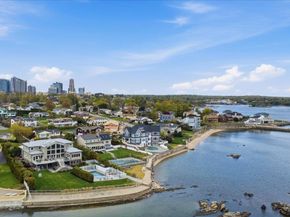 135 Kensington Oval, New Rochelle NY 10805