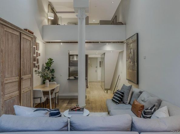 155 W 15th Street 1E, New York (Manhattan) NY 10011