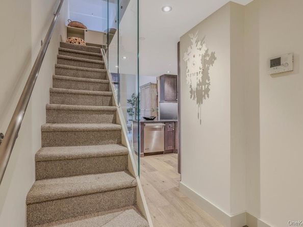 155 W 15th Street 1E, New York (Manhattan) NY 10011