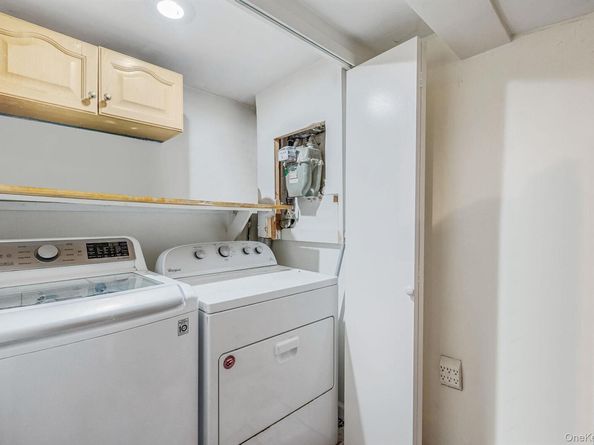 115-82 237th Street, Elmont NY 11003