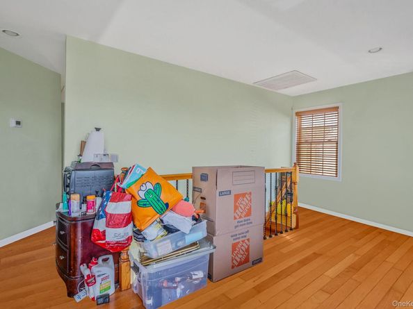 115-82 237th Street, Elmont NY 11003