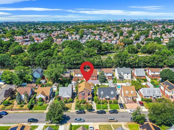 115-82 237th Street, Elmont NY 11003