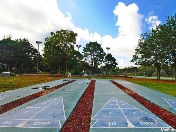 45 Dogwood Lane, Manorville NY 11949