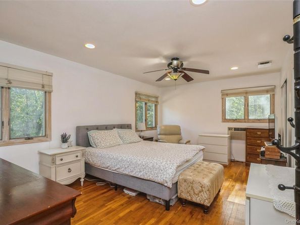 6 Selma Court, East Northport NY 11731