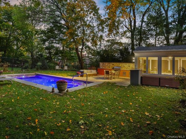 19 Carrigan Avenue, White Plains NY 10605