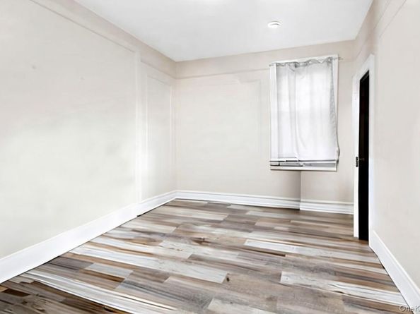 Undisclosed Address #923207, Yonkers NY 10703