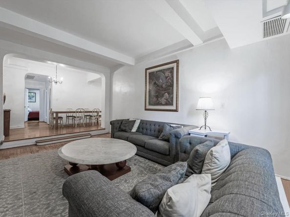 76-36 113th Street 4M, Forest Hills NY 11375