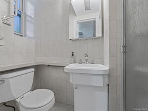 76-36 113th Street 4M, Forest Hills NY 11375