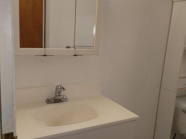 540 Oak Street, Copiague NY 11726