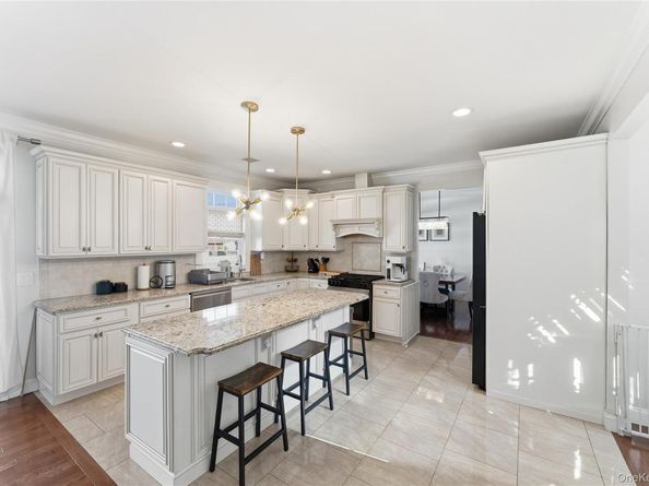 3483 Frederick Street, Oceanside NY 11572