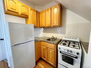 73-37 52 Avenue, Maspeth NY 11378