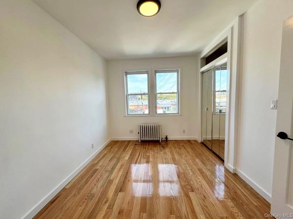73-37 52 Avenue, Maspeth NY 11378