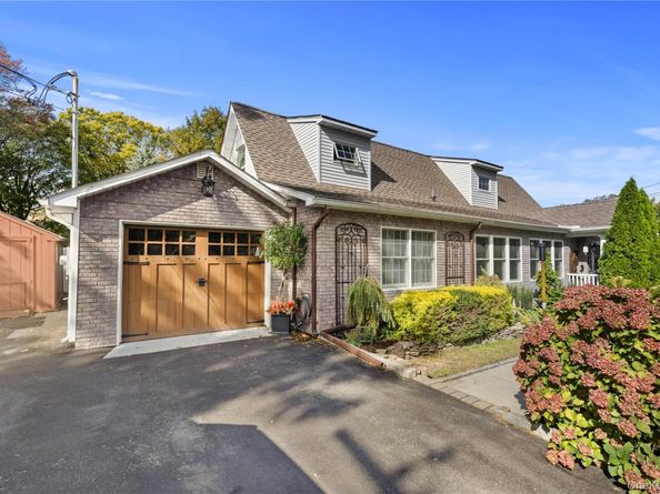 183 Park Road, Riverhead NY 11901