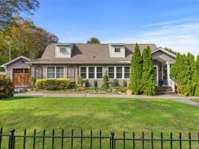 183 Park Road, Riverhead NY 11901