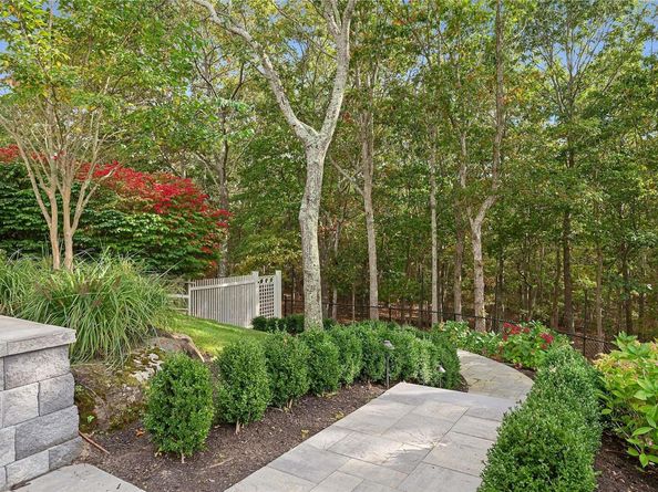 7 Fourteen Hills Court, Sag Harbor NY 11963