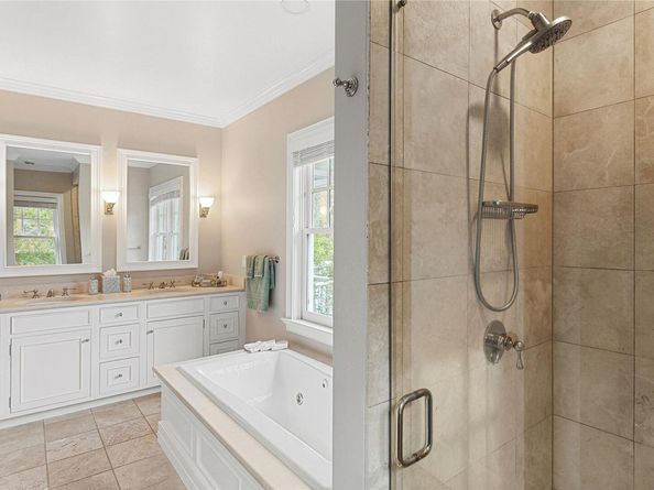 7 Fourteen Hills Court, Sag Harbor NY 11963