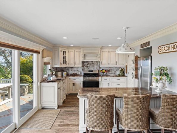 278 W Lake Drive, Montauk NY 11954
