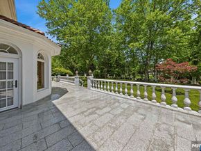 14 Jane Drive, Englewood Cliffs NJ 07632