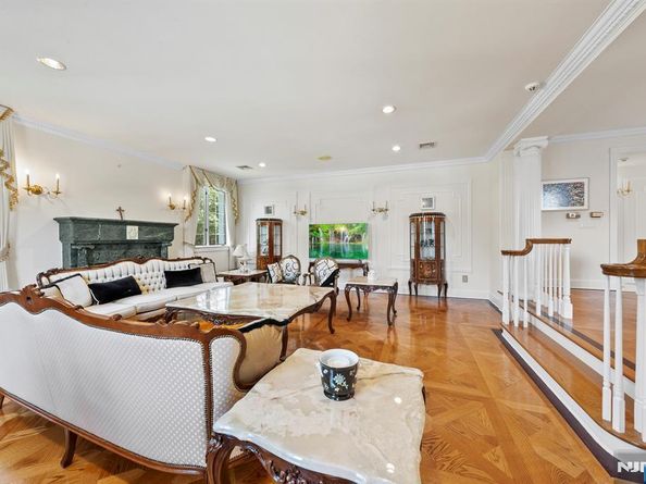 14 Jane Drive, Englewood Cliffs NJ 07632