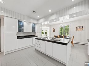 14 Jane Drive, Englewood Cliffs NJ 07632