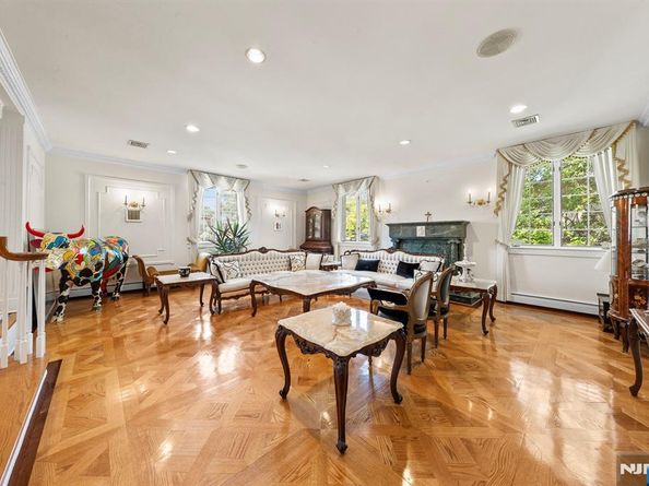14 Jane Drive, Englewood Cliffs NJ 07632