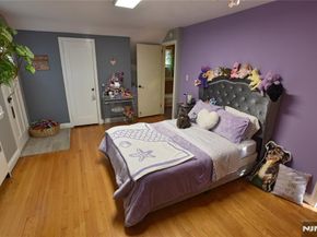 585 Monroe Place, Ridgefield NJ 07657