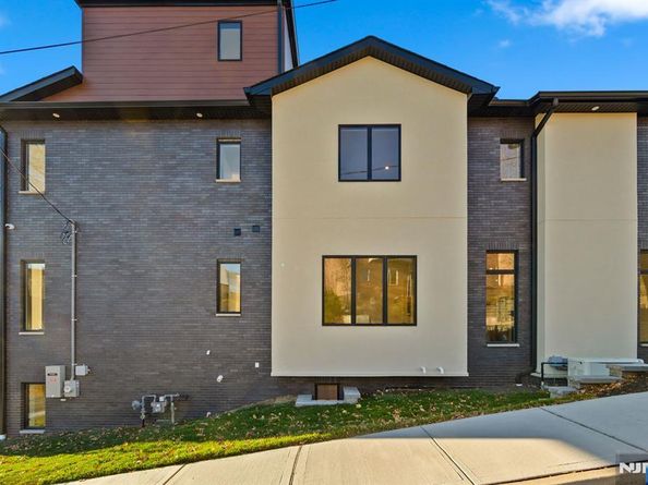61 Edgewater Road, Cliffside Park NJ 07010