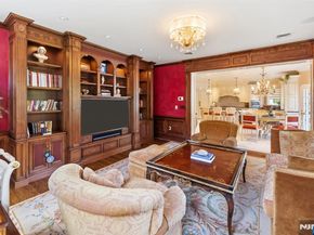 27 Roberts Road, Englewood Cliffs NJ 07632