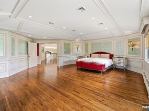 27 Roberts Road, Englewood Cliffs NJ 07632