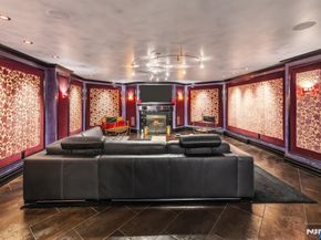 27 Roberts Road, Englewood Cliffs NJ 07632
