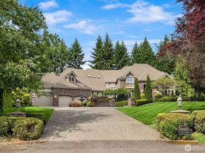 20450 NE 71st Street, Redmond WA 98053