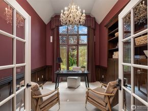 20450 NE 71st Street, Redmond WA 98053