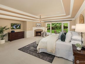 20450 NE 71st Street, Redmond WA 98053