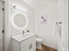 20709 NE 79th Street, Redmond WA 98053
