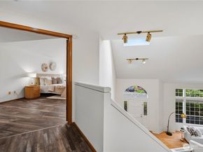 26057 SE 38th St, Sammamish WA 98029