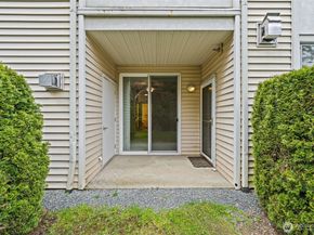 440 Maple Avenue SW A104, Renton WA 98057