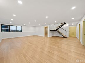 7905 240th Street SW, Edmonds WA 98026