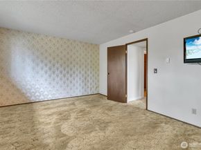412 213th Place SW 21D, Bothell WA 98021