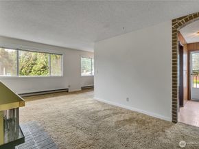 412 213th Place SW 21D, Bothell WA 98021