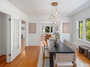 1902 Bigelow Avenue N 304, Seattle WA 98109