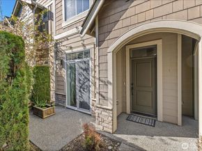13914 N Pointe Circle E, Mill Creek WA 98012