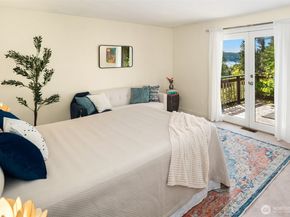 10801 SW 238th Street, Vashon WA 98070