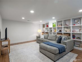 614 NW 74th Street, Seattle WA 98117