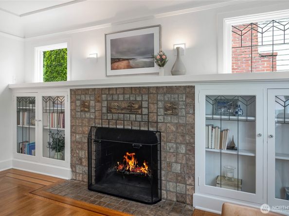 614 NW 74th Street, Seattle WA 98117