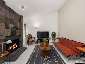 23613 112th Avenue SE J202, Kent WA 98031