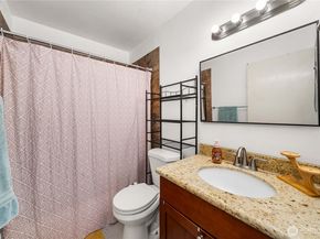 23613 112th Avenue SE J202, Kent WA 98031
