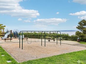 2430 NW 198th Street, Shoreline WA 98177